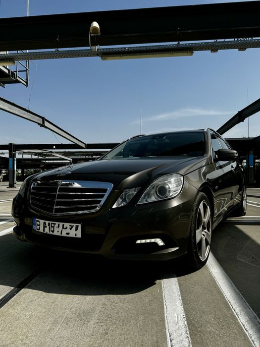 Mercedes Benz  E220 170cp, automat, 2009, Gri