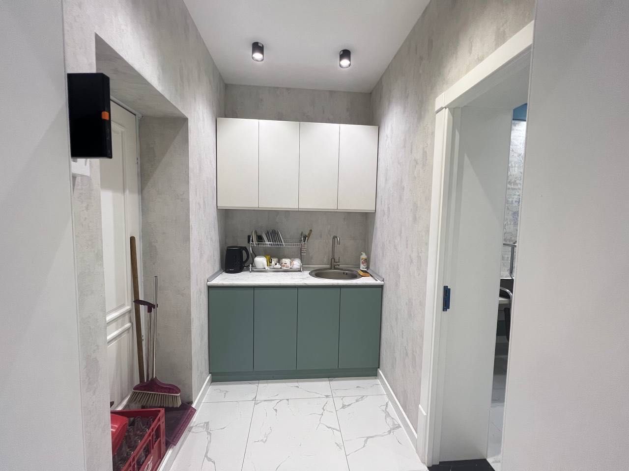 Аренда офис метро Айбек, 100м2