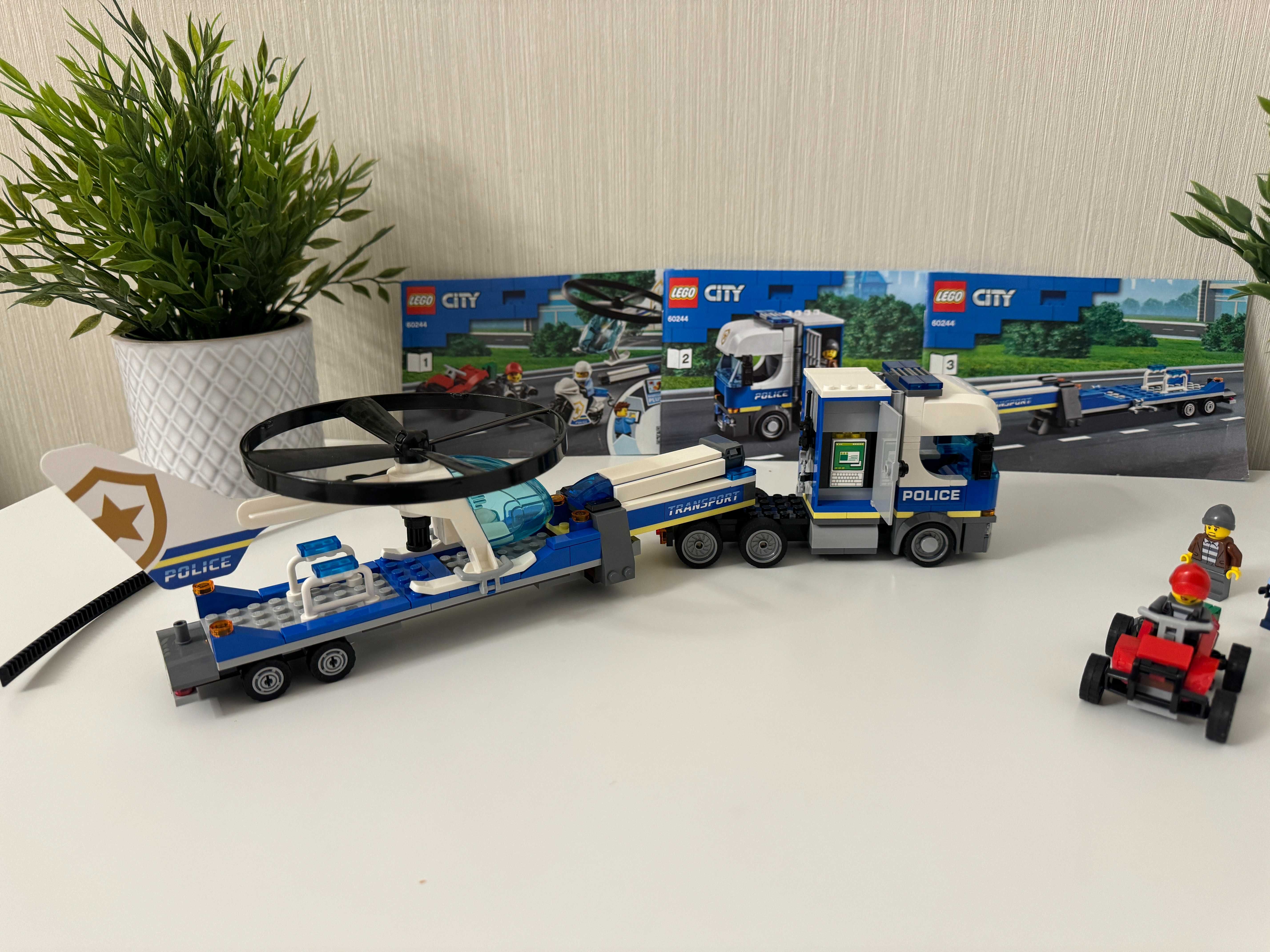 LEGO City Police - Transportul elicopterului de politie 60244