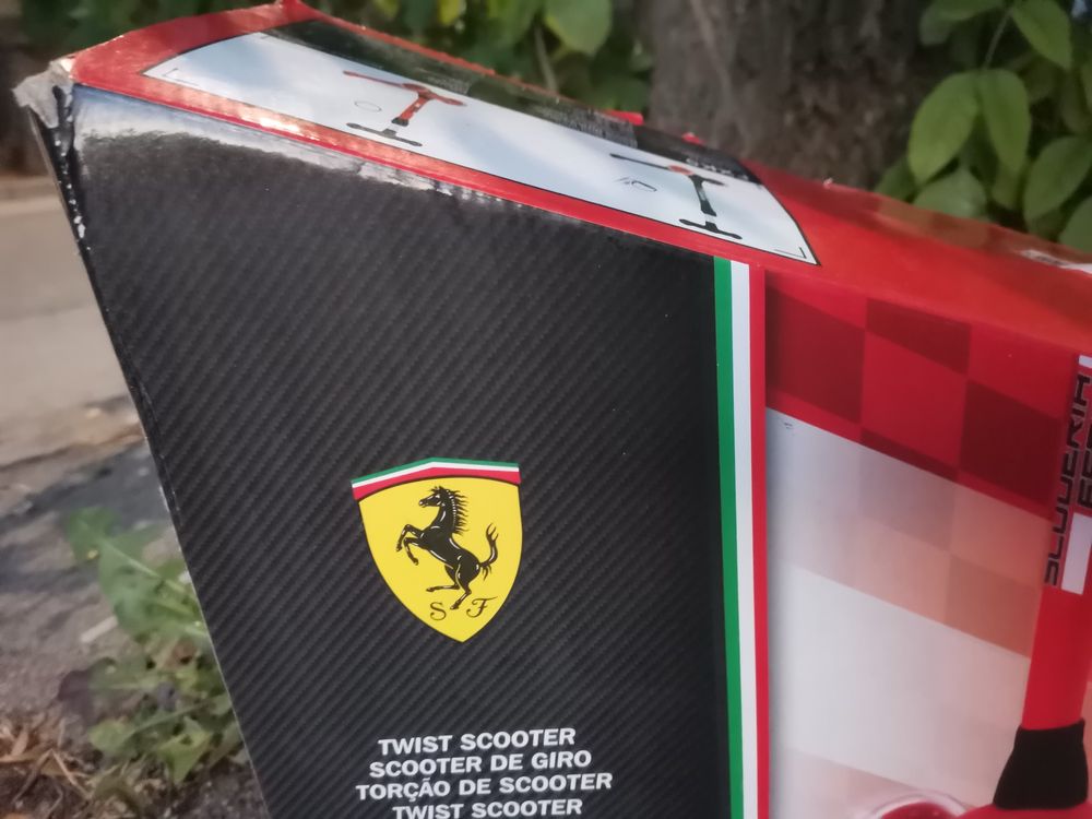 Тротинетка Ferari