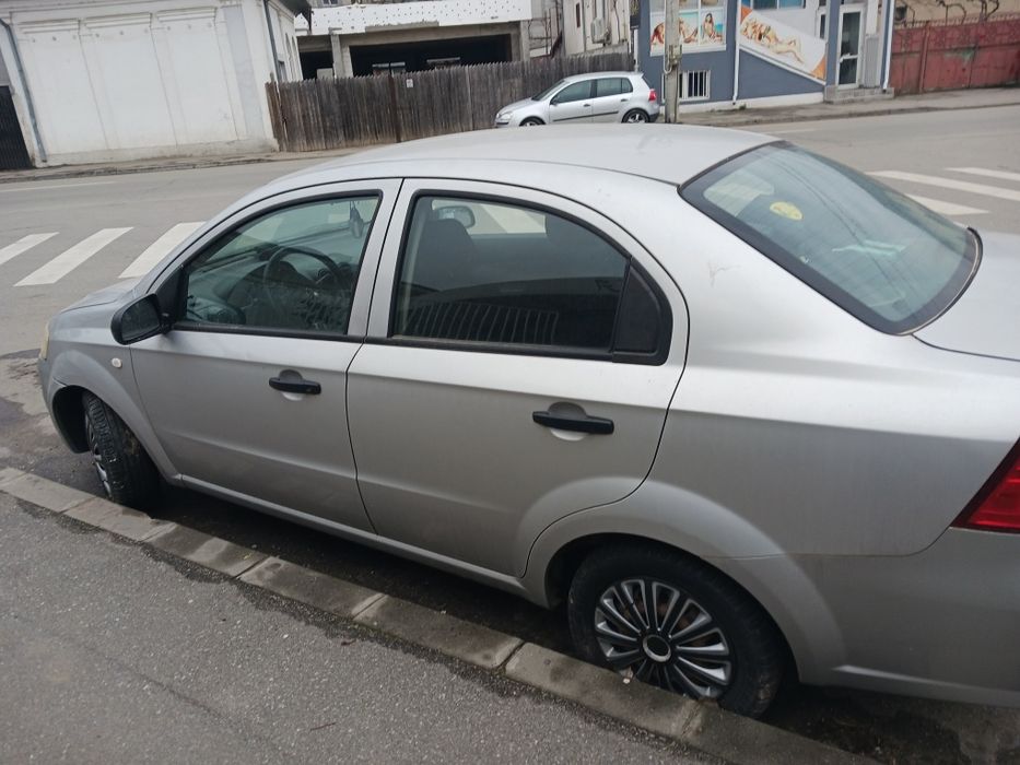 Vând Chevrolet Aveo2007