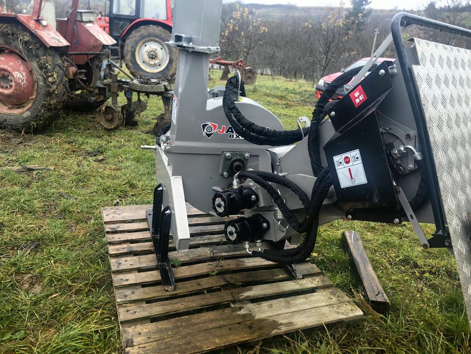 Tocator crengi folosit doar de proba