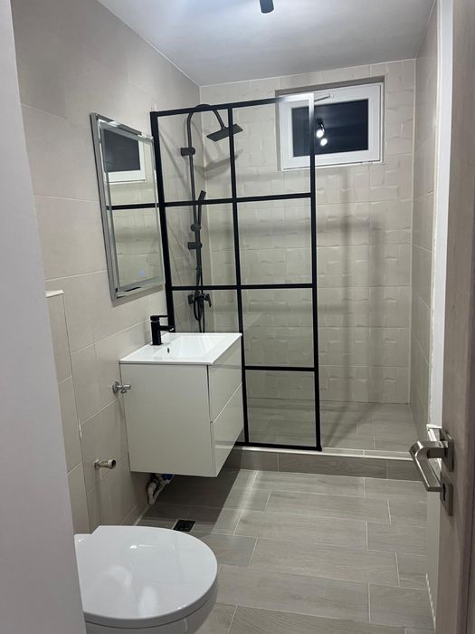 Apartament 2 camere, cartier gura campului, etaj 1.