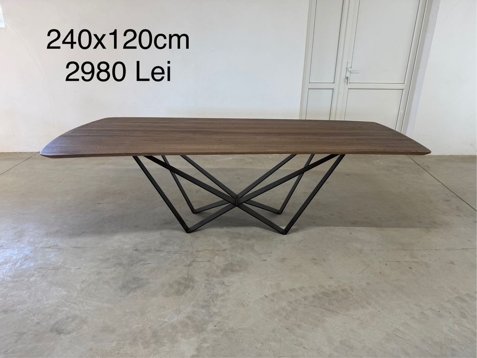 Masa din lemn masiv de stejar 70% reducere