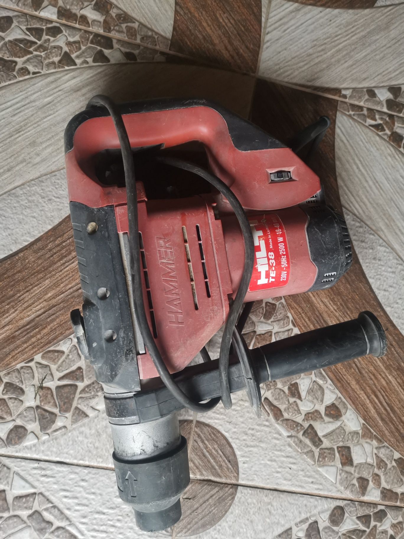 Filetanta percutanta Hilti