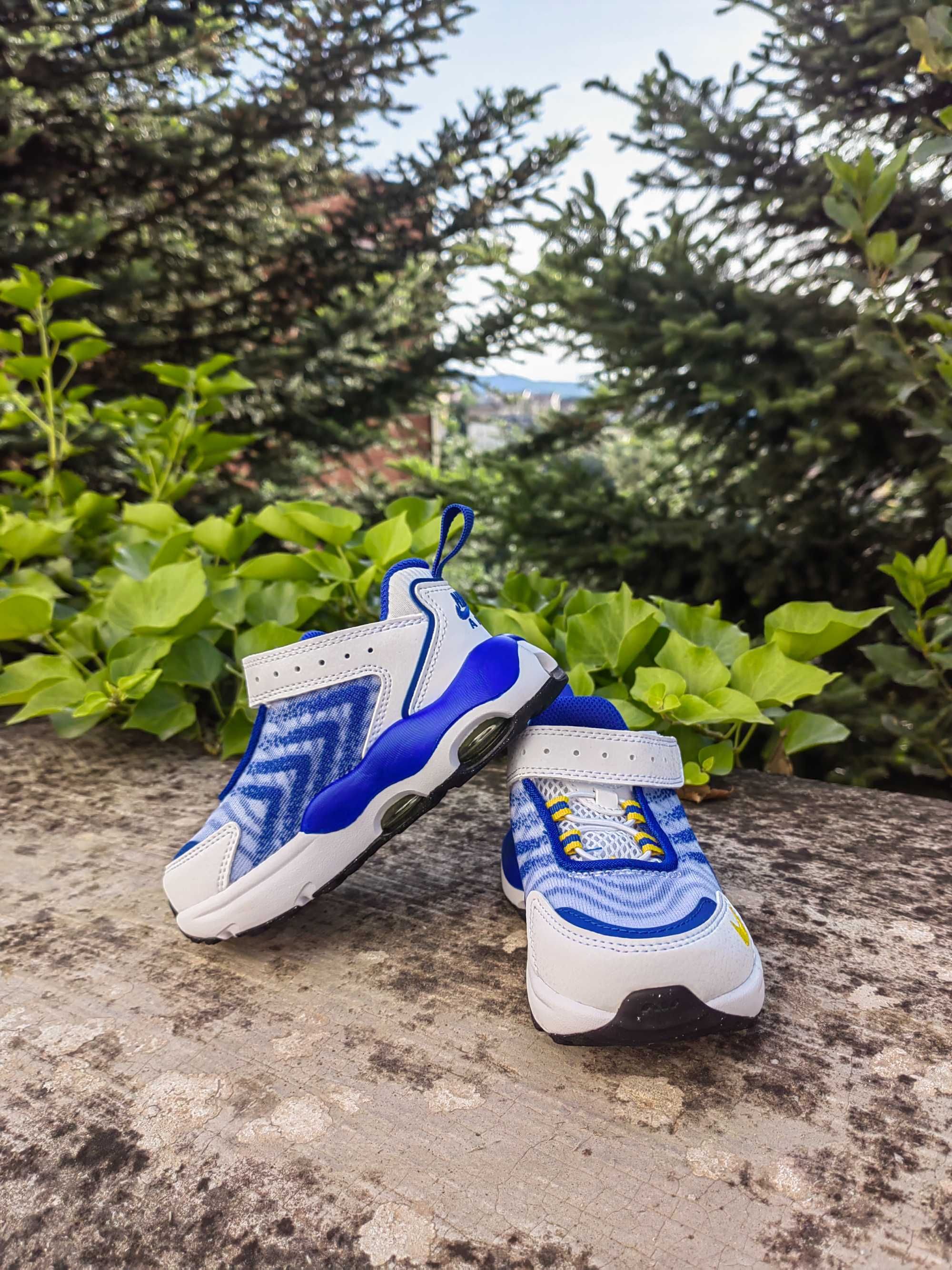 Нови! Детски маратонки Nike Air Max TW