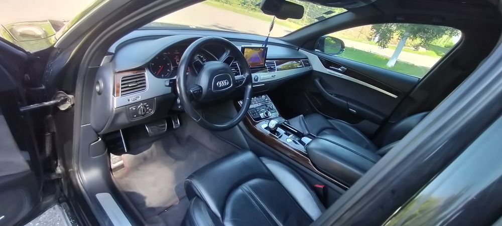 Audi a8 Matrix 2012