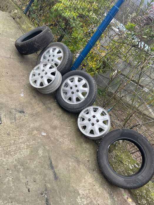 Jante de Opel+Anvelope de iarnă Pirelli