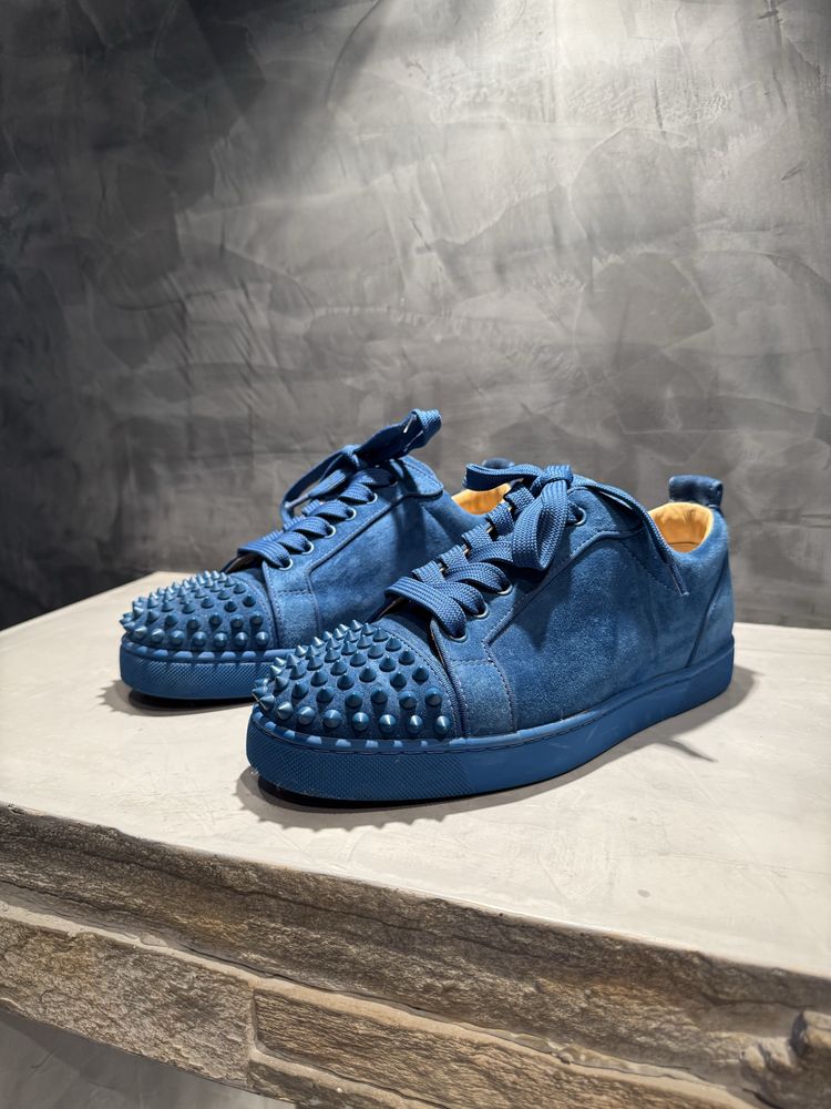 КАТО НОВИ Louboutin обувки 100% оригинални
