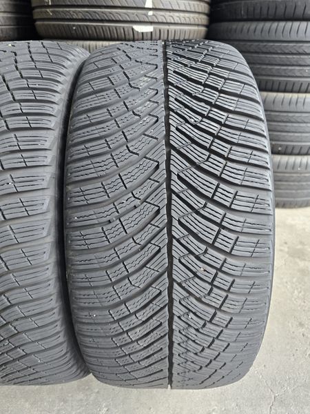 245/40/18 PIRELLI 4БР