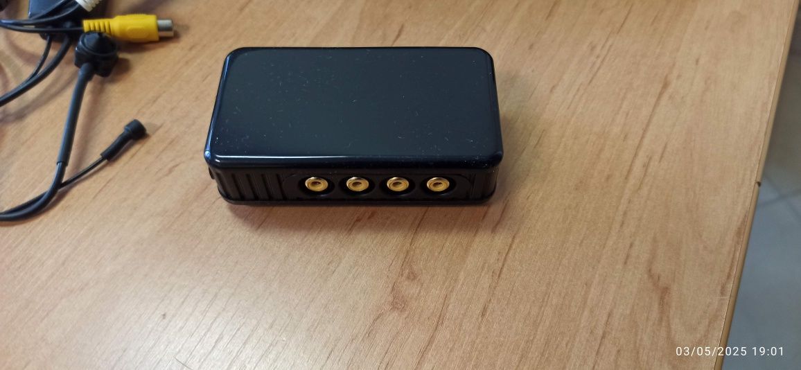 4 канален IP Video server + две камери