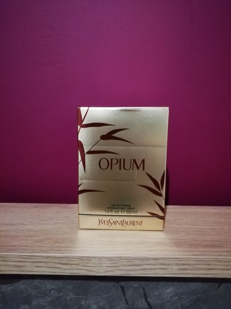 Парфюм Opium на YSL