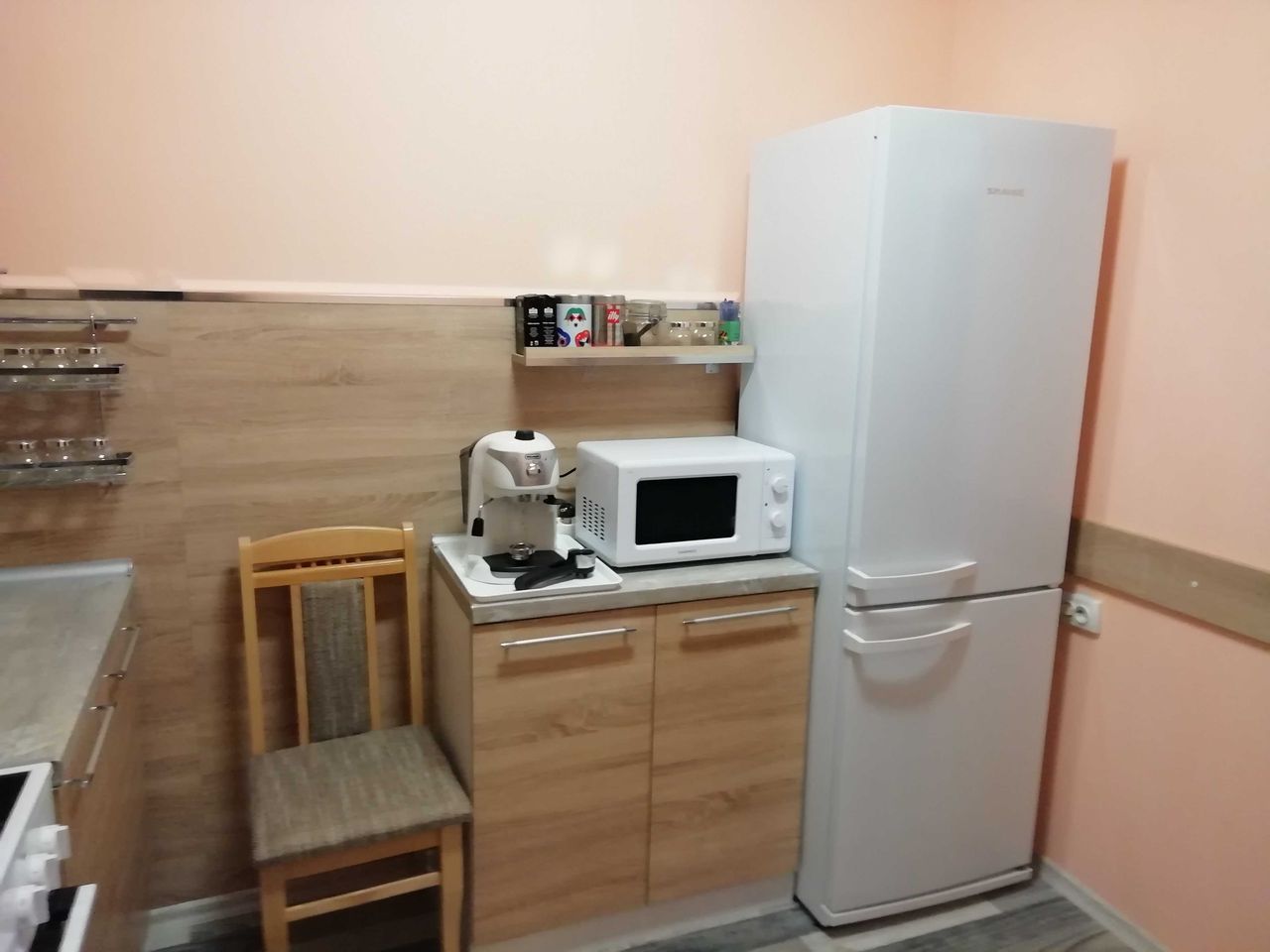 Продава се Тристаен апартамент в Бургас, Възраждане - 80 кв.м за 2125 €/кв.м - Снимка #7