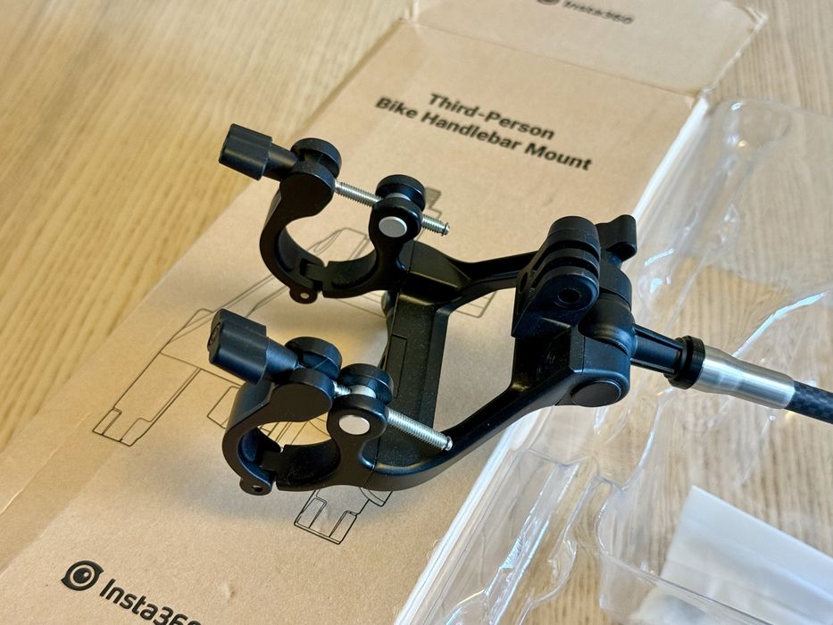 Insta360 Third-Person Bike Handlebar Mount - suport ghidon