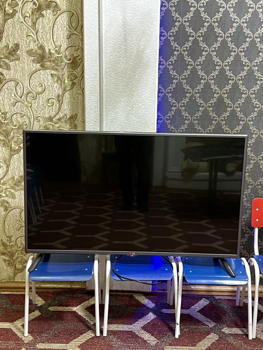 Телевизор LG 43