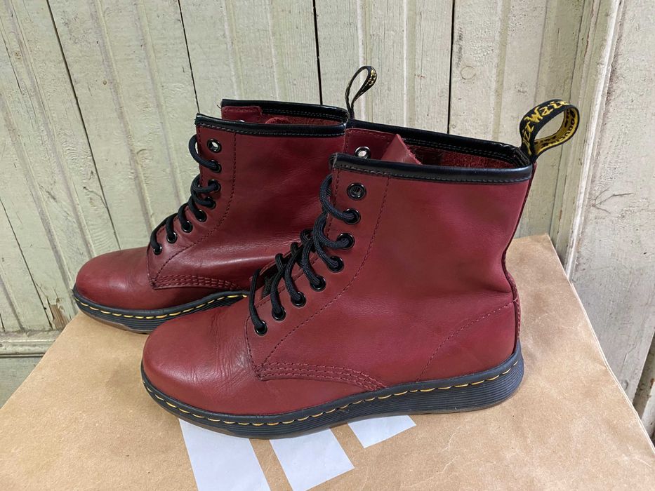 ''Dr. Martens''оригинални кожени боти 38 номер
