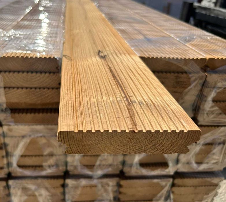 LEMN TERMOTRATAT Lambriu Riflaj Deck Scandura Trepte PinNordicFiNLANDA