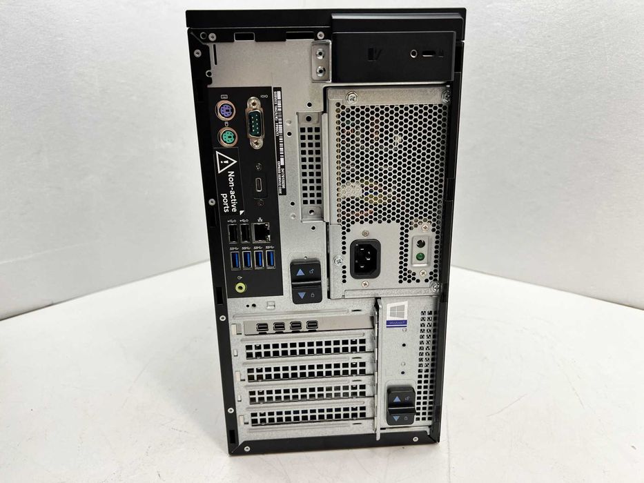 Dell Precision 3630 E-2124 16GB DDR4 260GB M.2 Nvme Nvidia P620 2GB