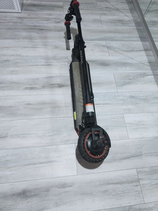 Vând trotineta electrica kugoo