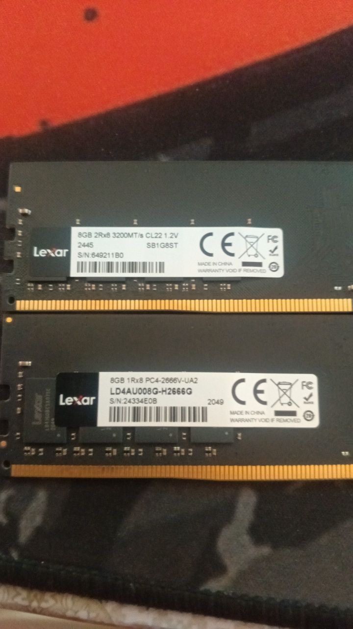 Lexar operativka ddr4 8 GB 3200 mhz  sotiladi