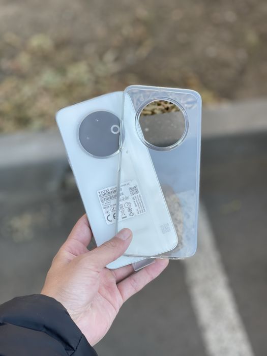 Телефон Tecno Spark 30c