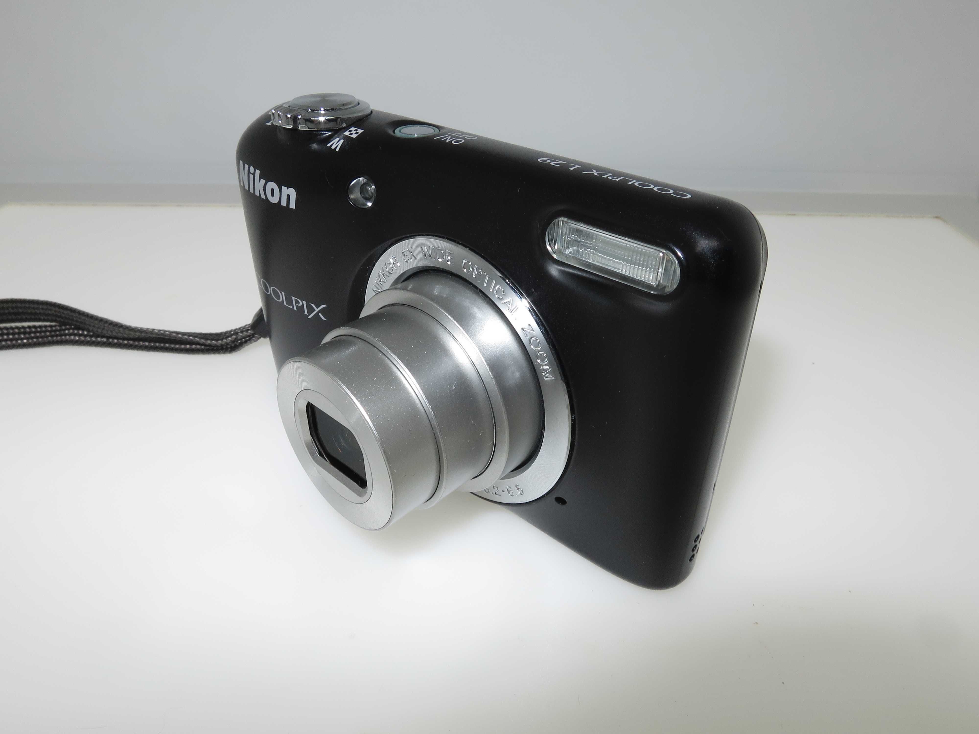 Nikon Coolpix L29 компактен цифров фотоапарат, 16MP и 5x оптичен зуум