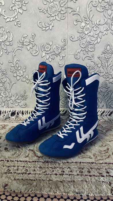 Продоетса боксерка vegastra