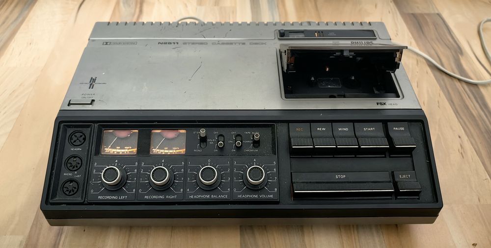 Casetofon Philips Stereo Cassette Deck N2511 retro vintage anii 70