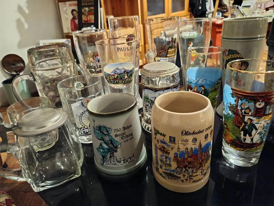 Чаши и халби за бира