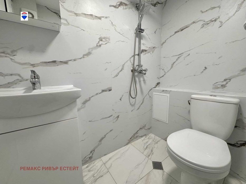 Двустаен апартамент за продажба кв. Широк център