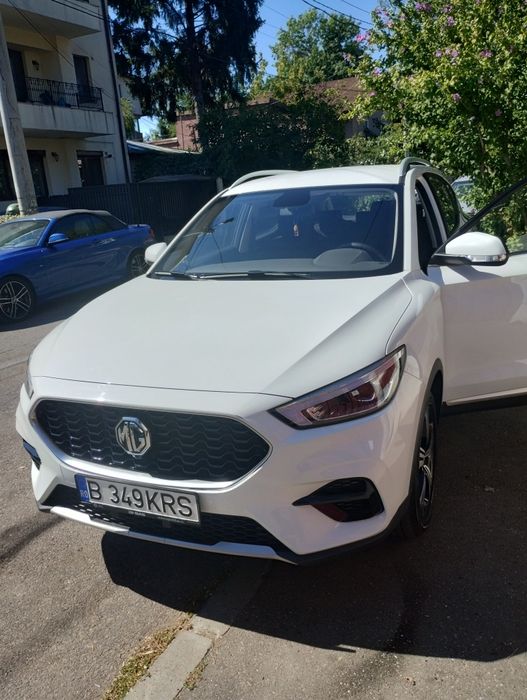 De vanzare MG ZS