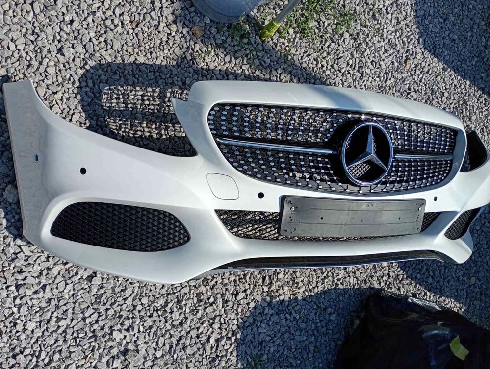 Продавам броня за мерцедес Ц класа/W205!!!
