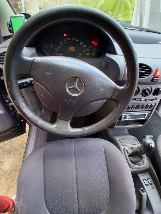 Mercedes A140 economică, întreținută, perfectă pentru oraș