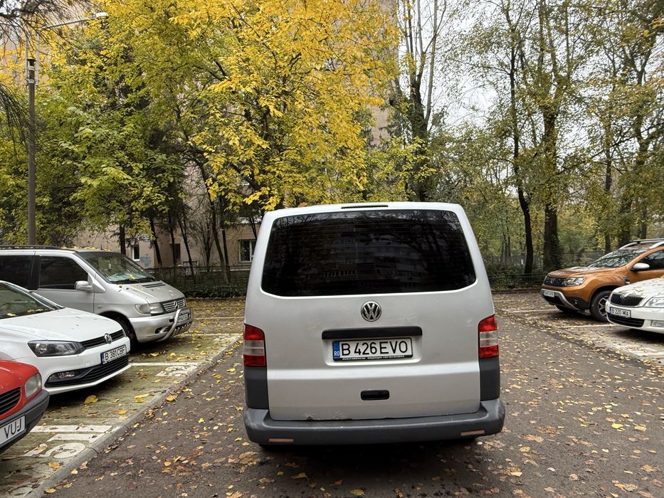Vw transporter t5 kombi duba 8+ 1 autoturism motor economic 2.0 b