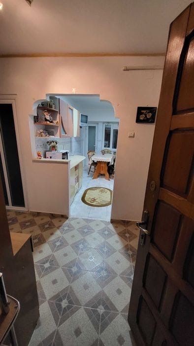 Vând apartament cu două camere în Pietonal