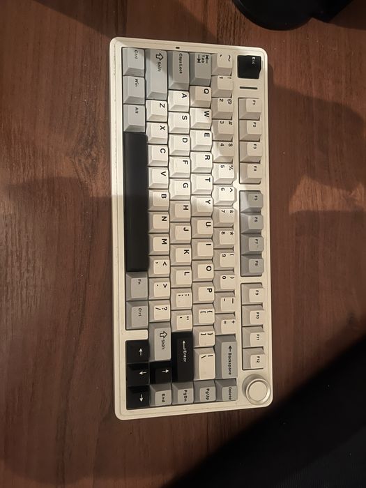 Клавиатура Aula f75 белая