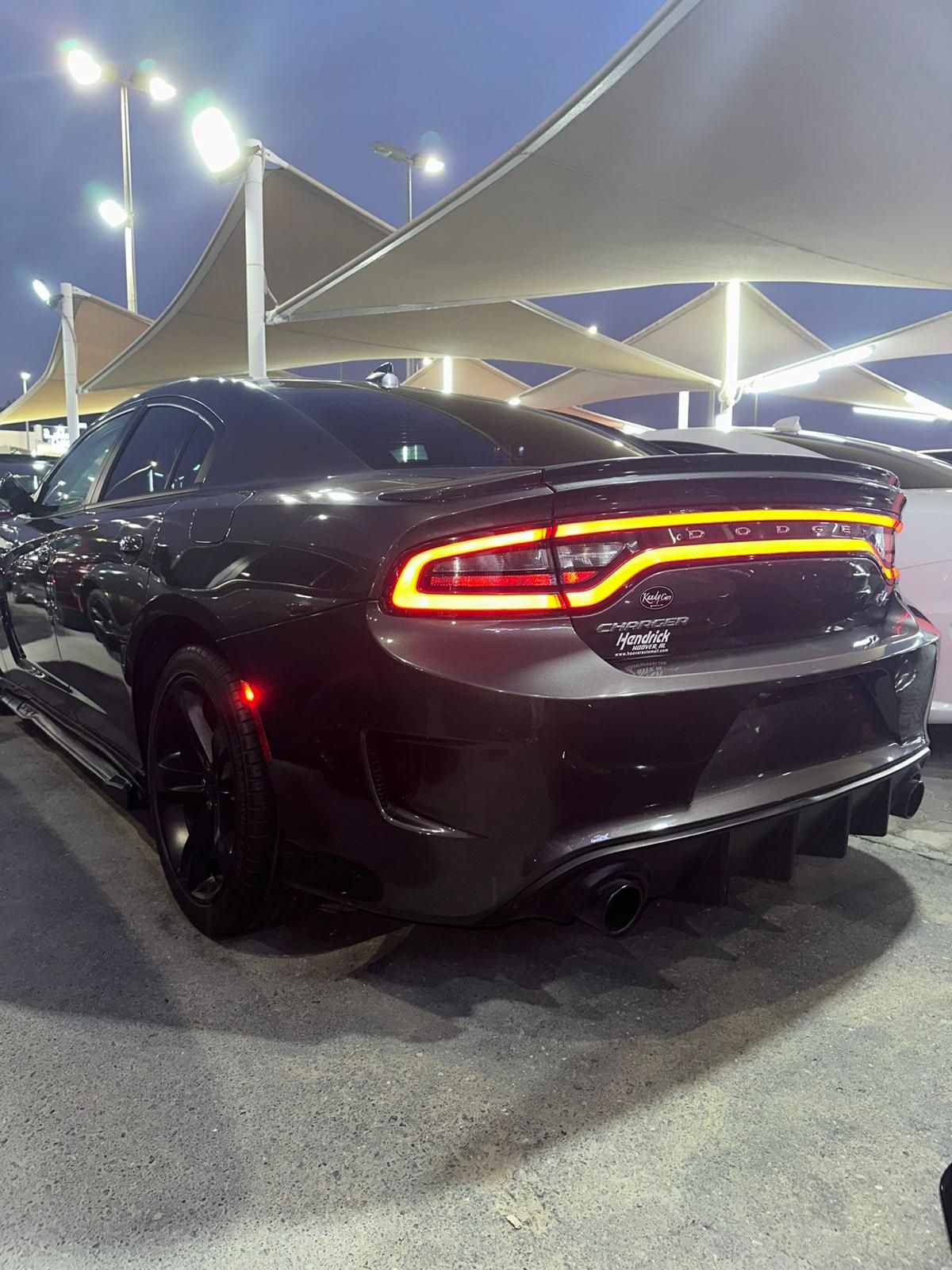 Dodge charger 717 cp