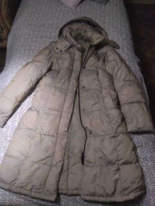 Дамско дълго яке,бежов цвят.H&M