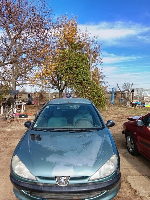Peugeot.206 14 benzina pentru dezmebrari