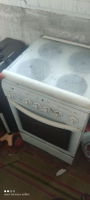 Продам плиту     !