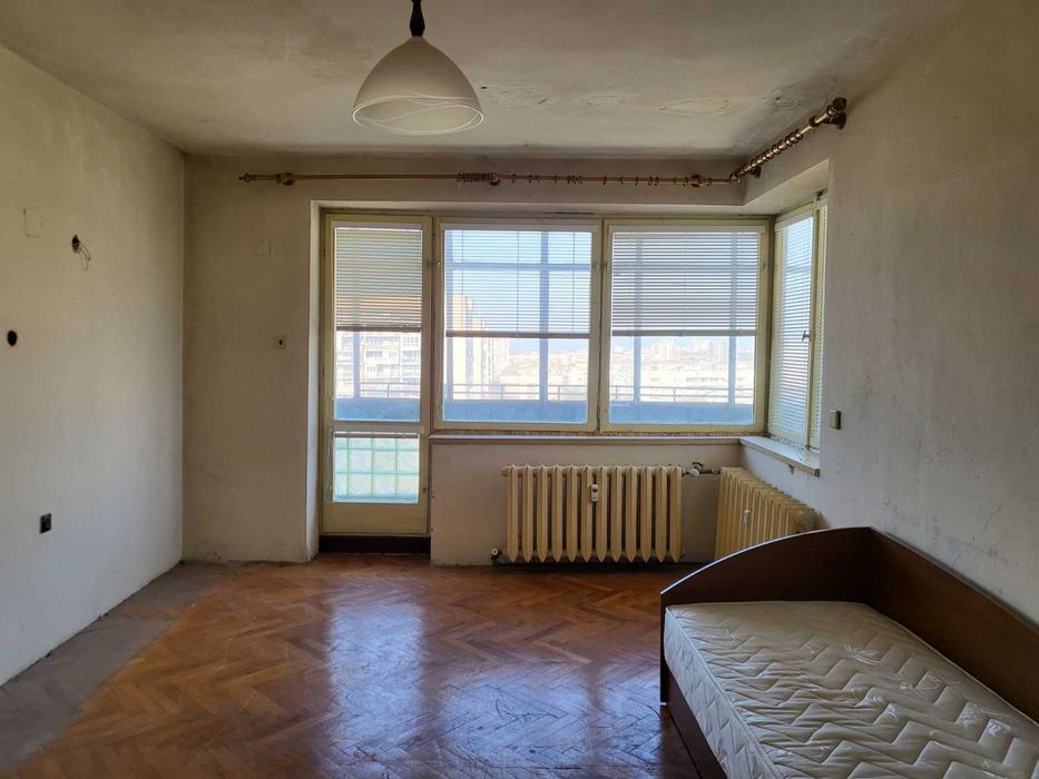 Продава се Двустаен апартамент в Русе, Широк център - 68 кв.м за 706 €/кв.м - Снимка #1