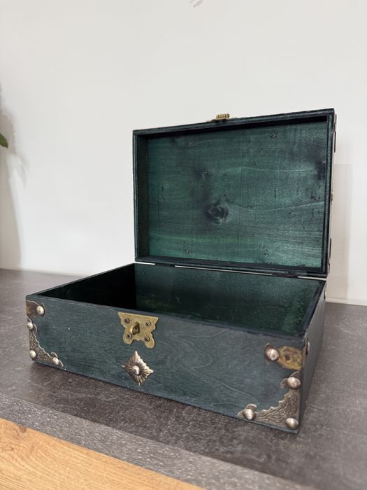 Cufar organizator bijuterii/ depozitare