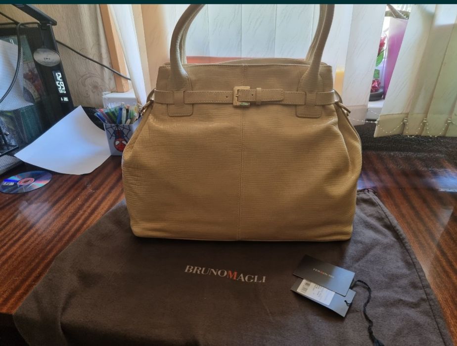 Bruno  Magli  итальянская сумка