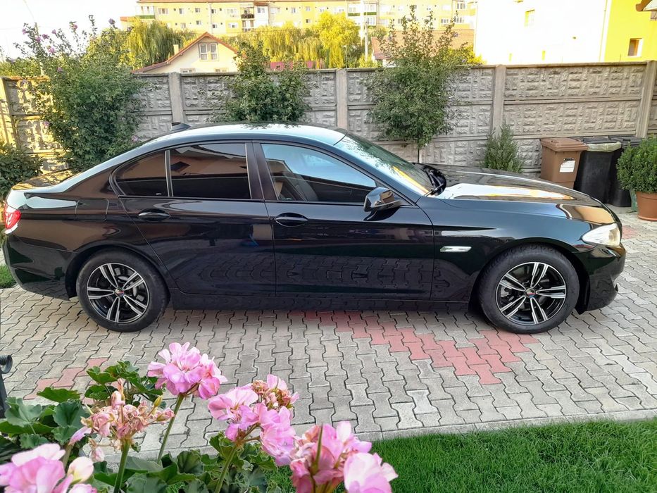 BMW Seria 5 masina de familie foarte intretinuta cu  DISTRIBUTIE SCHIMBATA