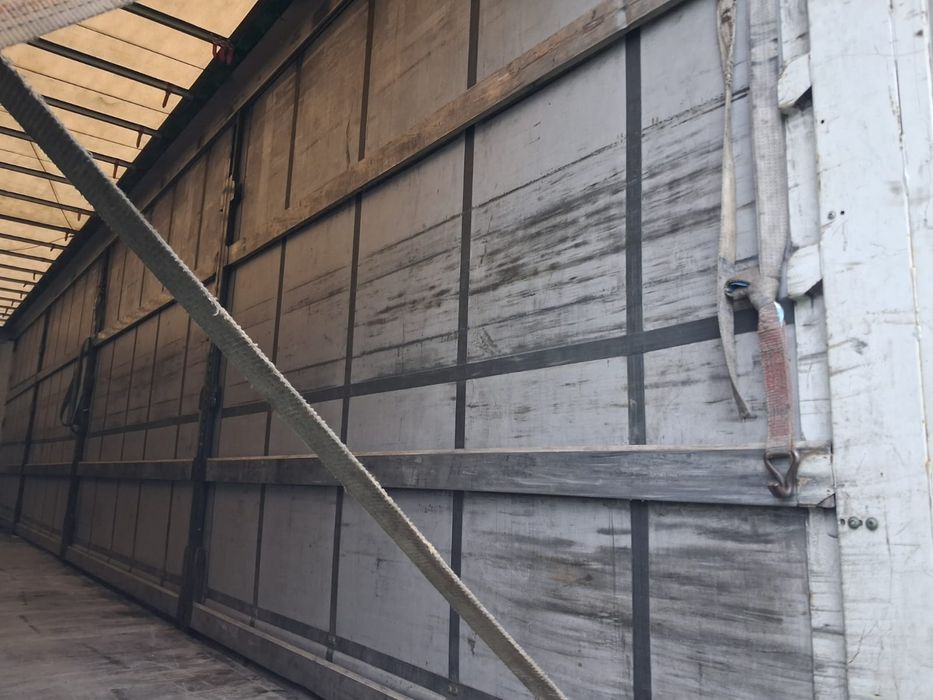 Semiremorca Krone Mega