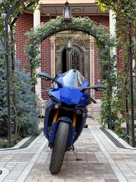 Мото  мотоцикл Yamaha YZF R1 1000CC #2015