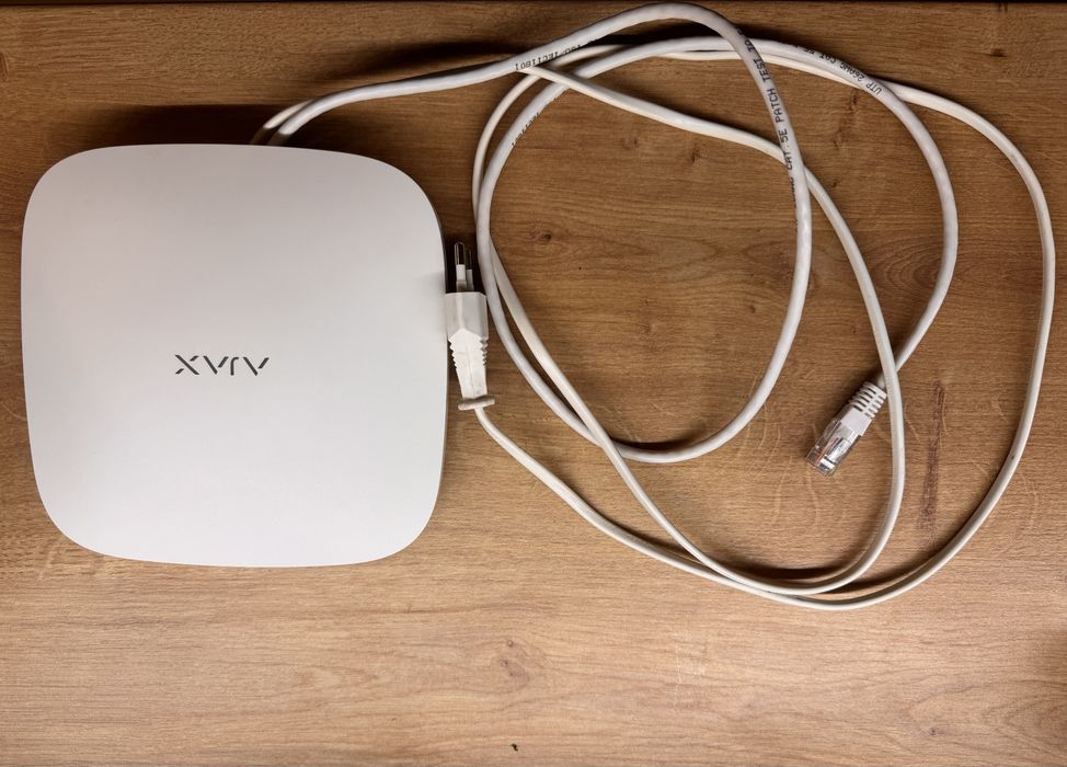 Centrala alarma wireless AJAX Hub SIM 2g, Ethernet, Alb