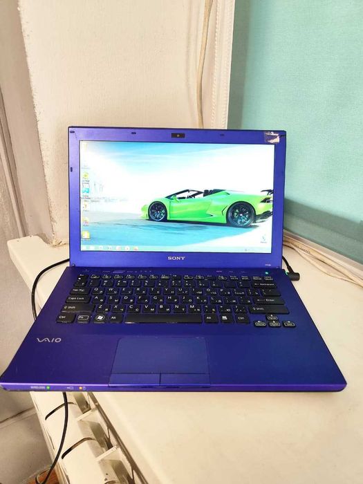 Ноутбук Sony intel core i3 ОЗУ 6гб в хорошем состояние