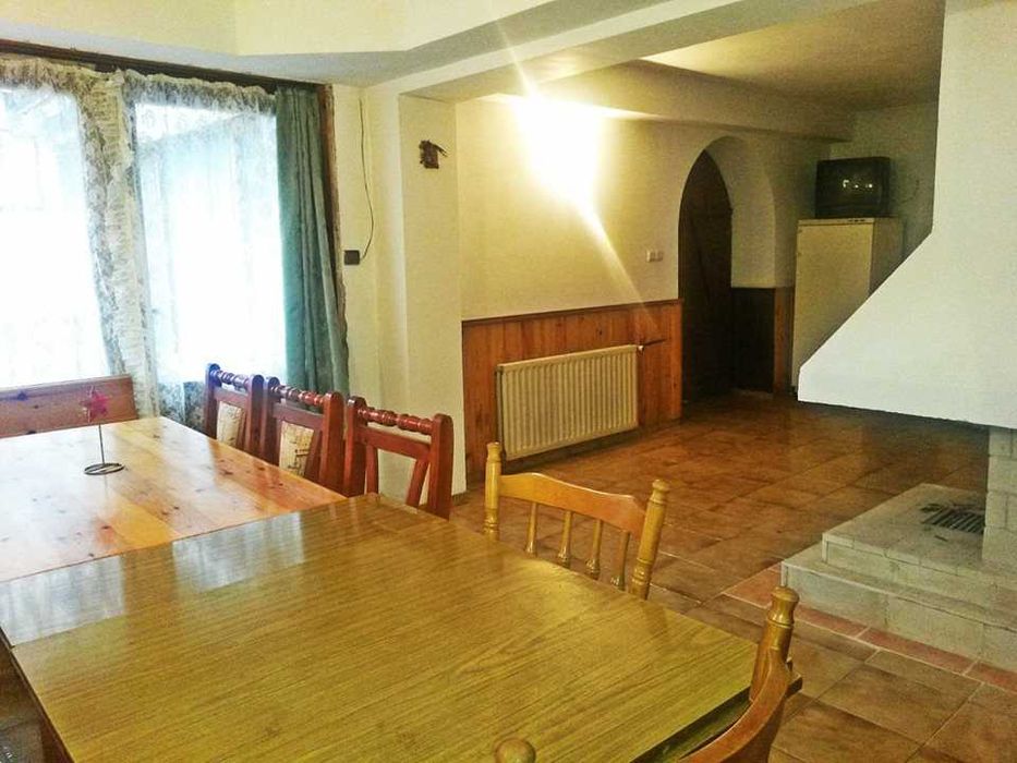 Банско - свободна къща за Нова година - 3 нощ./ 20 места