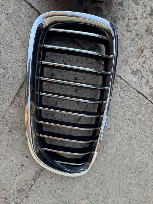 Grile nari BMW F10 F11 facelift LCI  520d 525d 530d 535d